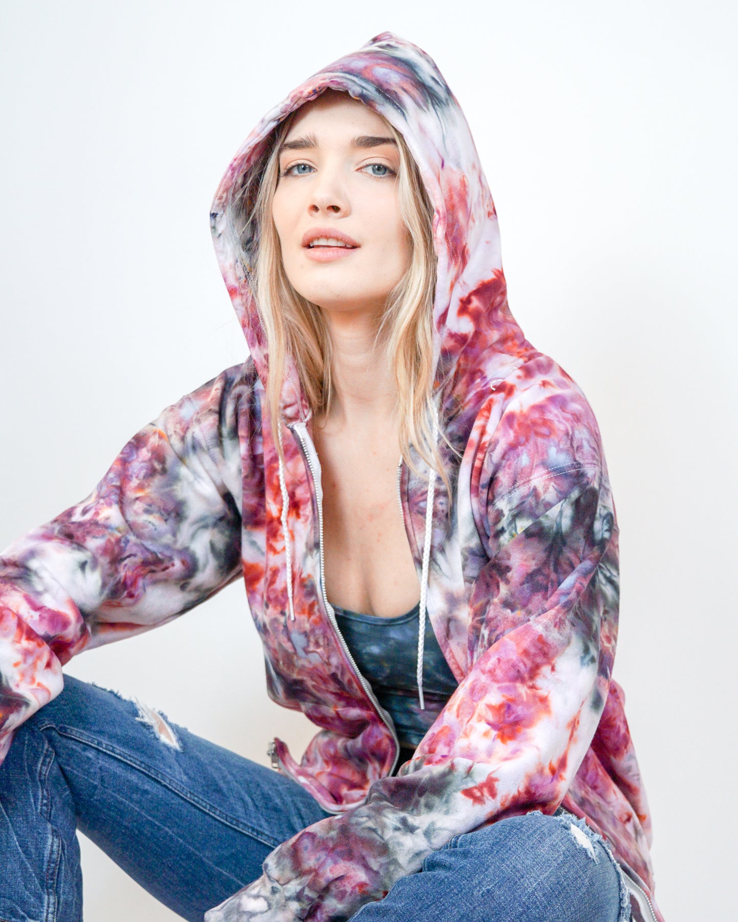 Roses Zip-up Hoodie